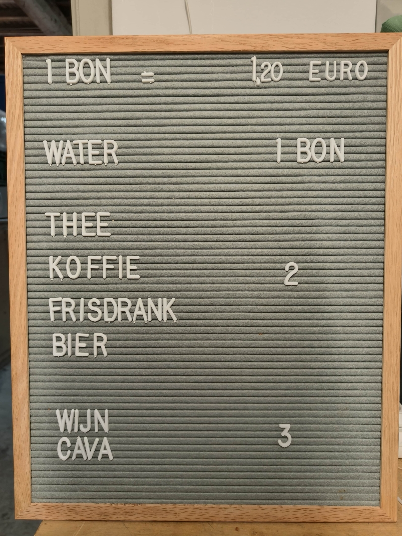 Letterboard L