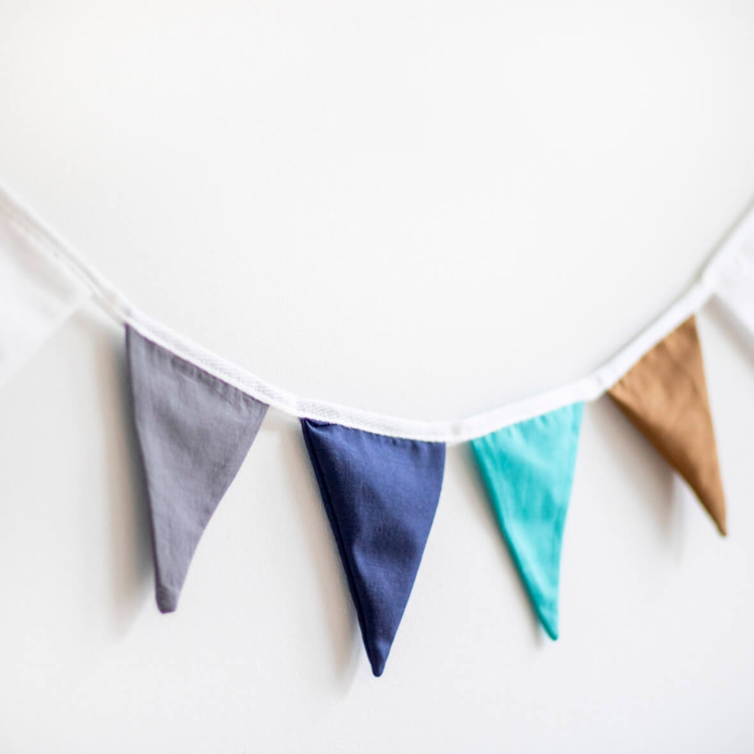 Gekleurde vlaggetjes Handgemaakt (4m) /Drapeaux colorié Cousu a la main (4m)