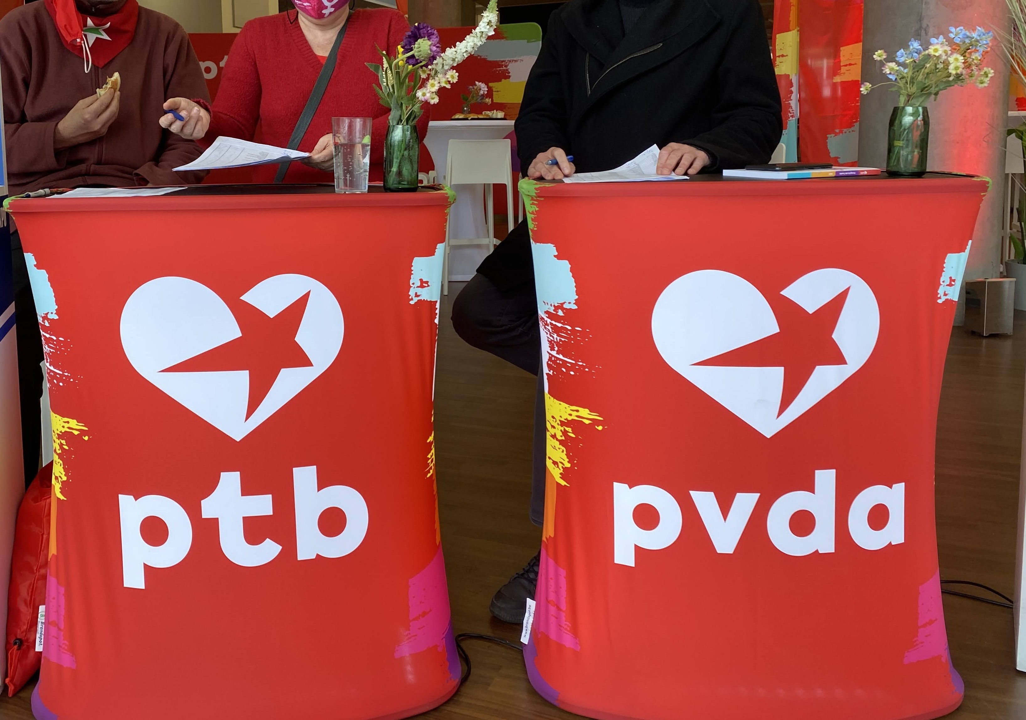 Desk met led PTB / desk avec led PTB